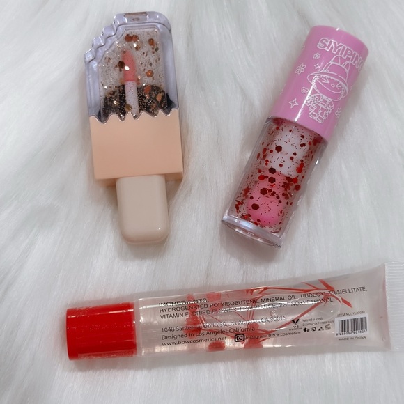 Lip Gloss Trio Set – Capybara Popsicle, Labubu Sipiying, BB&W Tube Gloss - Picture 2 of 2